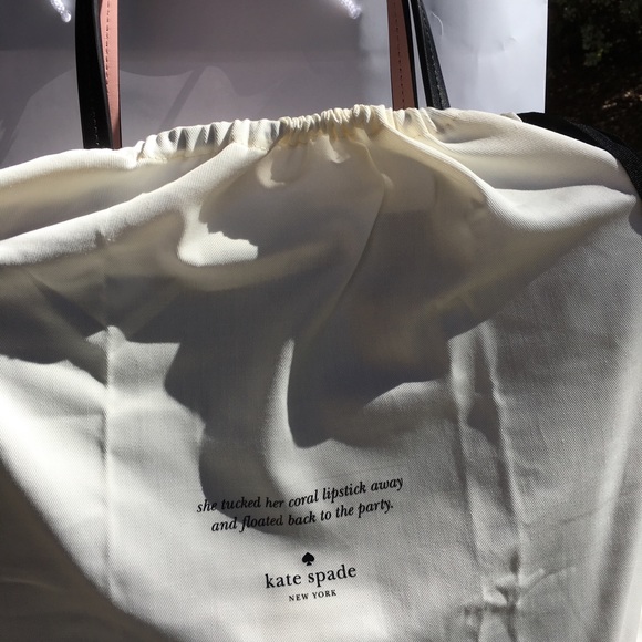 ❤️SOLD ❤️ Kate spade ♠️ bunny 🐰 tote 💕 - Picture 7 of 8